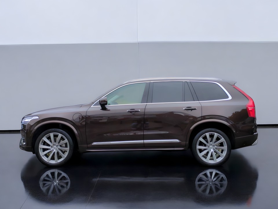 Volvo XC 90 T8 Recharge AWD Inscription (5)