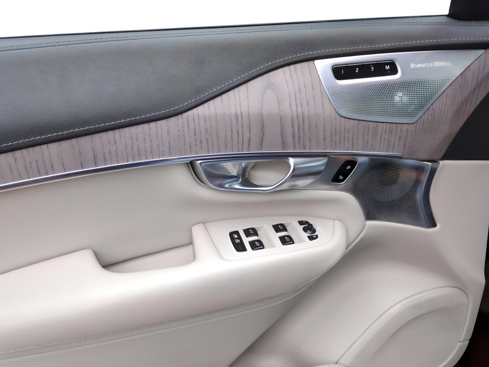 Volvo XC 90 T8 Recharge AWD Inscription - foto 18