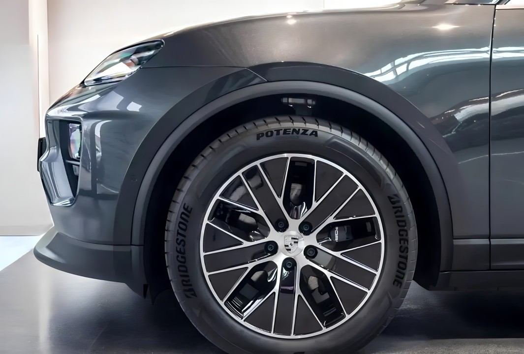 Porsche Macan - foto 13