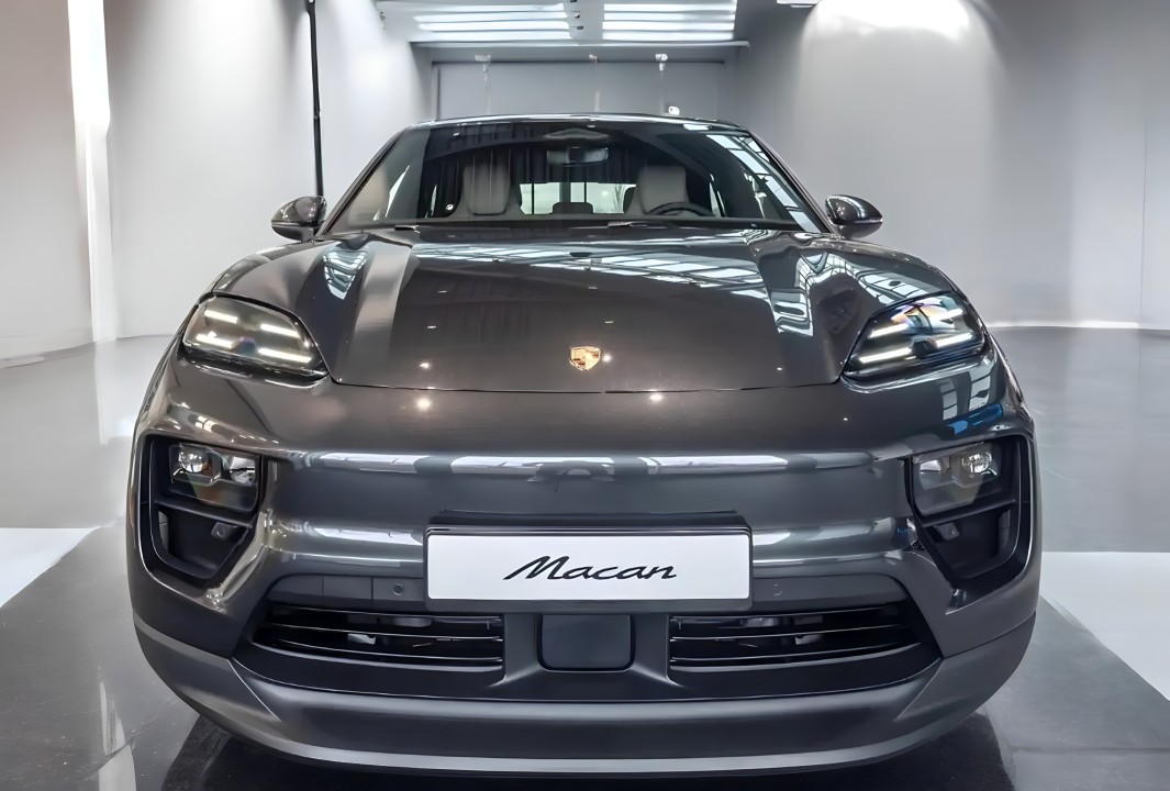 Porsche Macan (2)