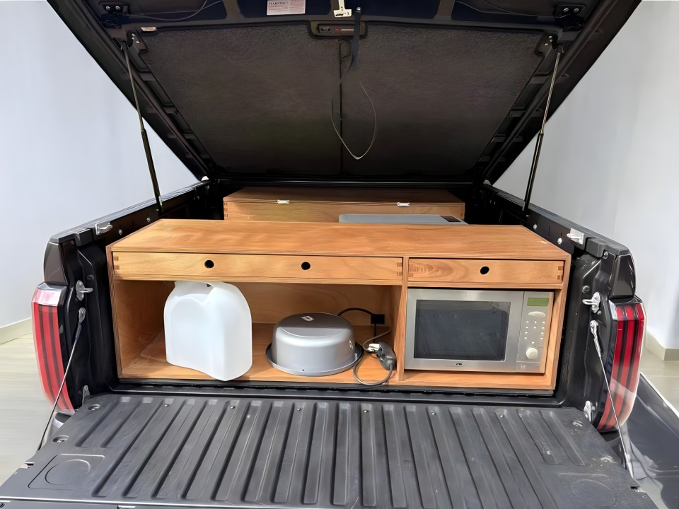 Toyota Tundra - foto 15