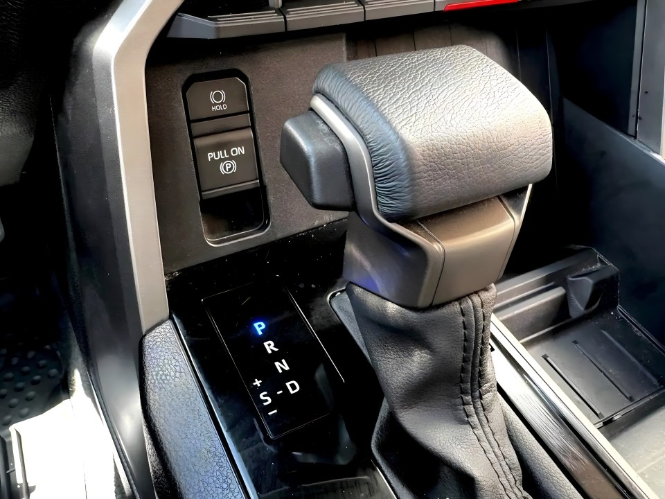 Toyota Tundra SR5 3.4L V6 - foto 20