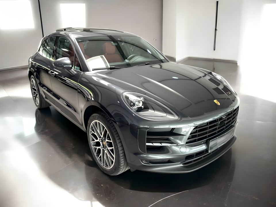 Porsche Macan (1)