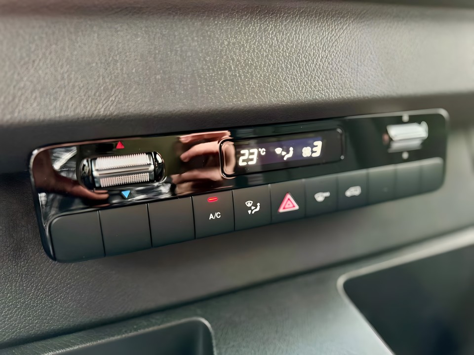 Mercedes-Benz Sprinter MAXI 519 CDI RWD Extralong - foto 21