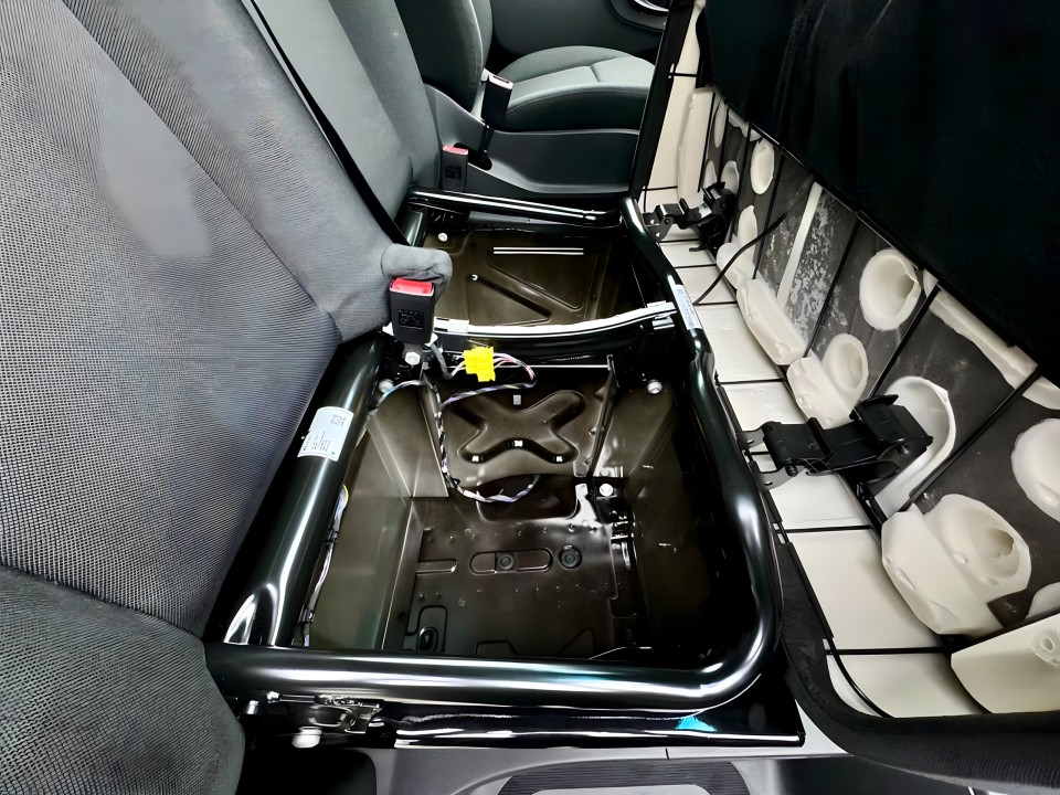 Mercedes-Benz Sprinter MAXI 519 CDI RWD Extralong - foto 31