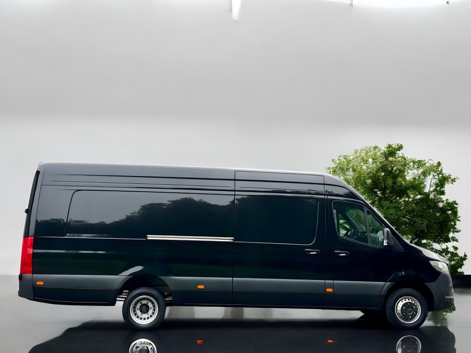 Mercedes-Benz Sprinter MAXI 519 CDI RWD Extralong (3)