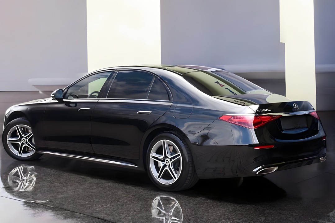 Mercedes-Benz S 580e 4MATIC AMG Line (4)