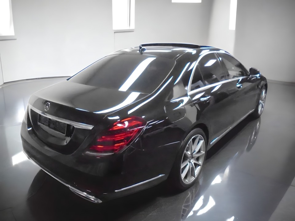 Mercedes-Benz S 560 4MATIC (4)