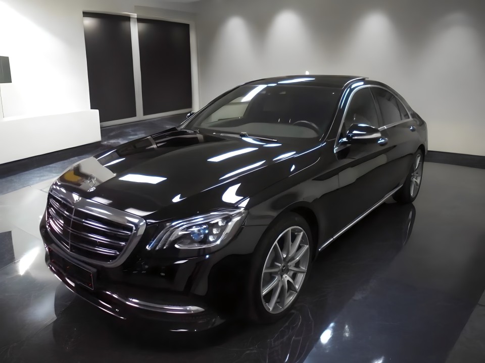 Mercedes-Benz S 560 4MATIC - foto 6