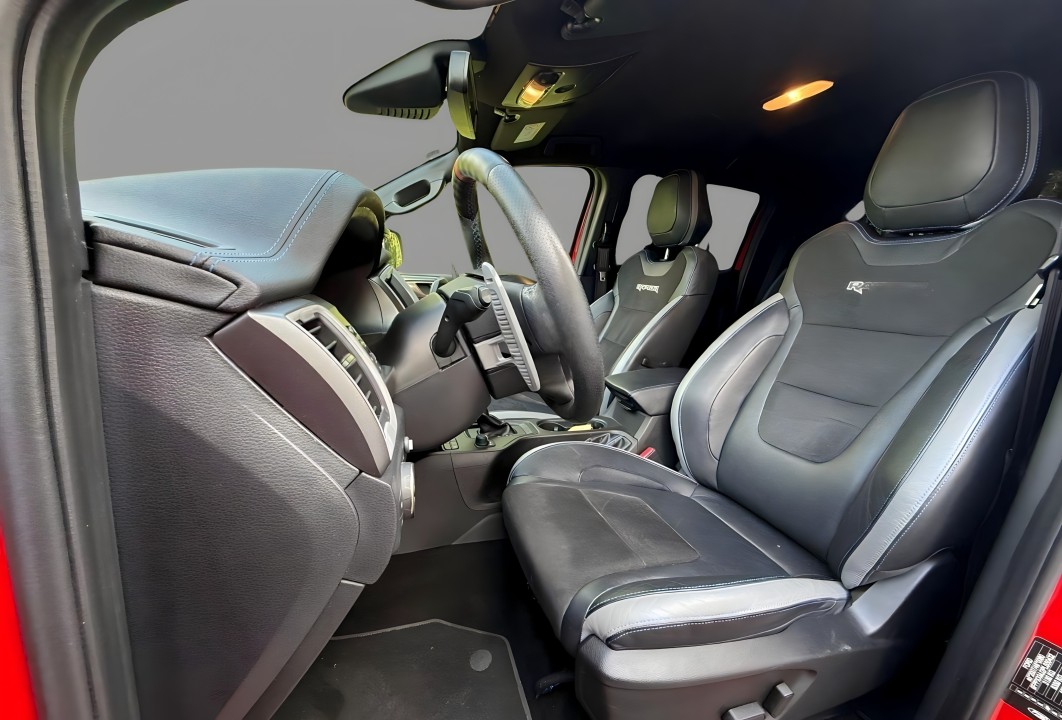 Ford Raptor - foto 10