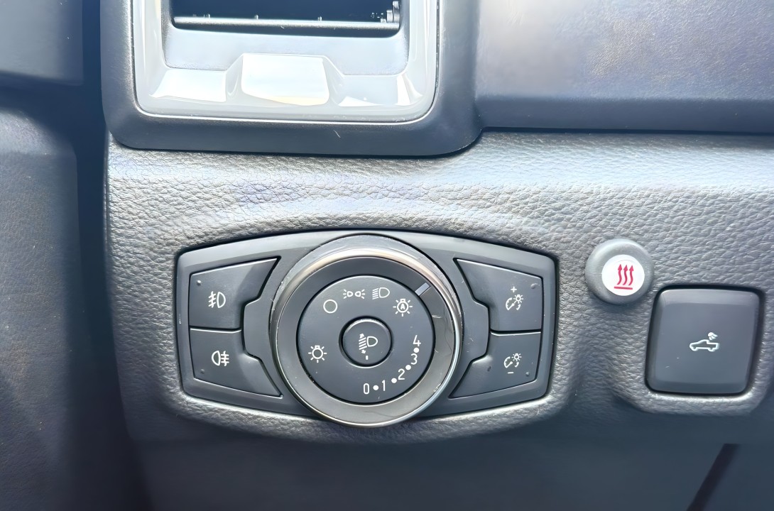 Ford Raptor - foto 15