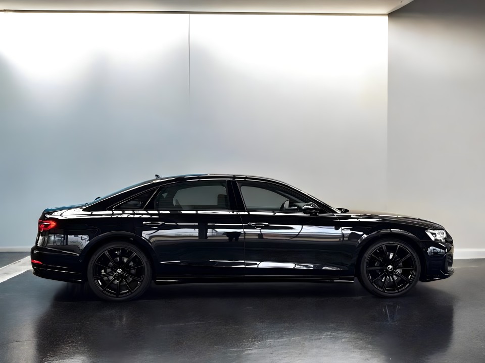 Audi A8 50TDI Quattro S-Line (2)