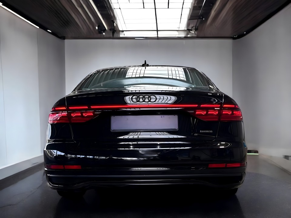 Audi A8 50TDI Quattro S-Line (4)