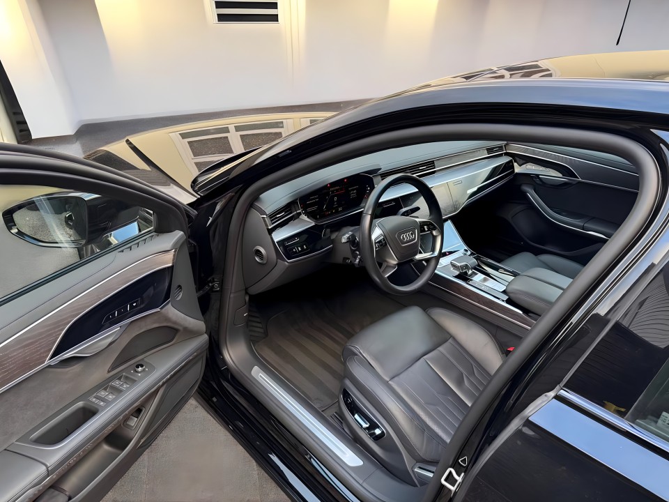 Audi A8 50TDI Quattro S-Line - foto 13