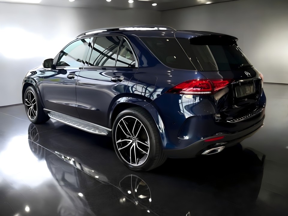 Mercedes-Benz GLE 350de 4MATIC (4)