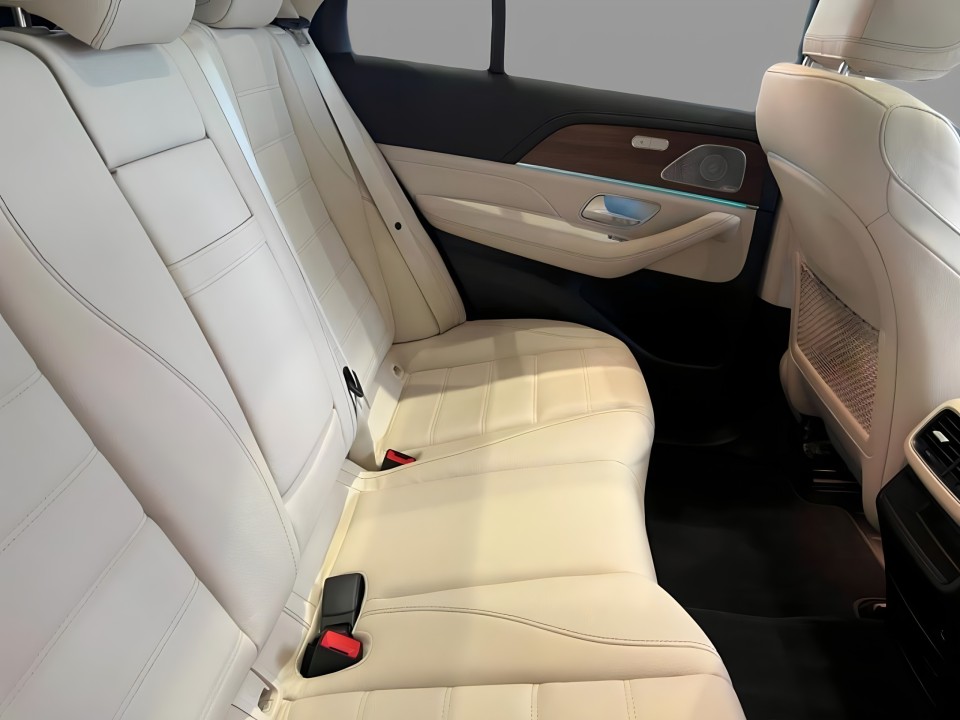 Mercedes-Benz GLE 350de 4MATIC - foto 8