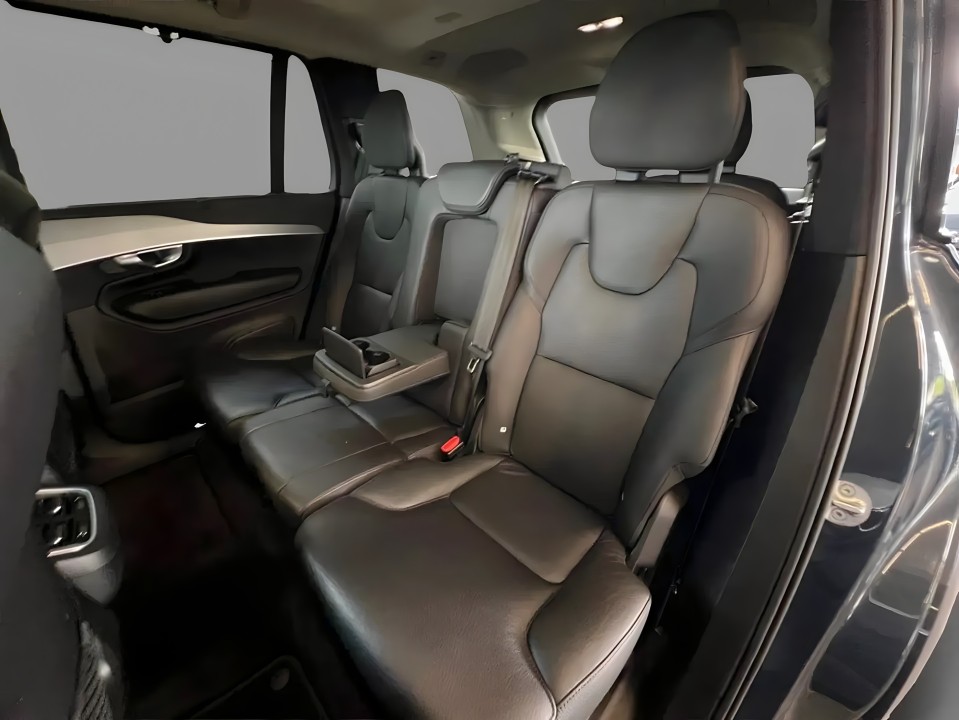 Volvo XC 90 B5 AWD Ultimate Dark - foto 12