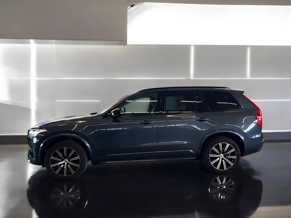 Volvo XC 90 B5 AWD Ultimate Dark - foto 6