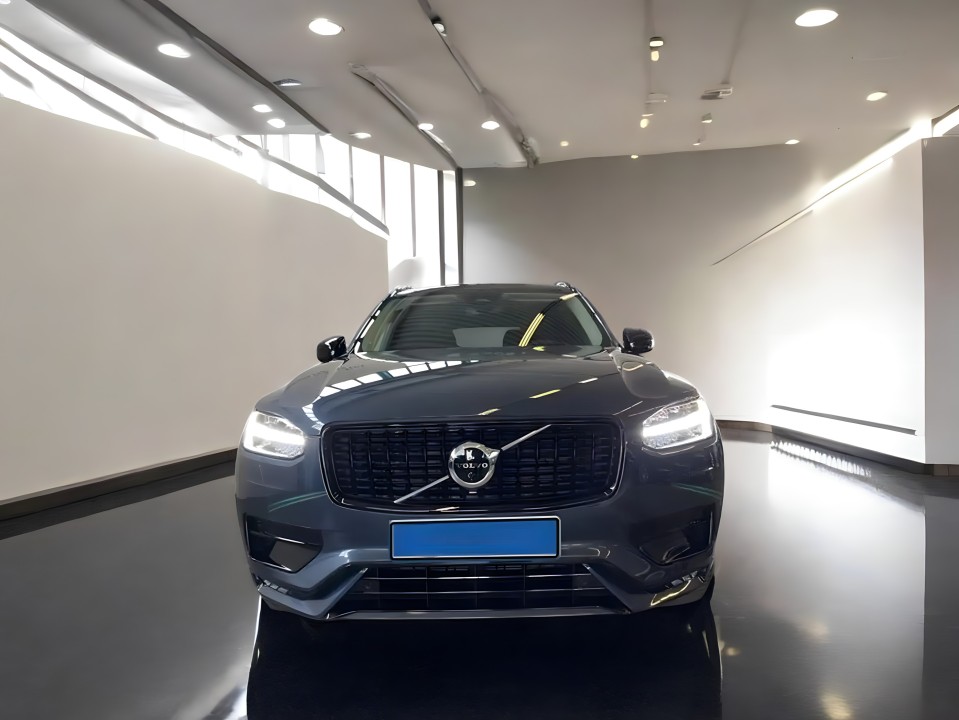 Volvo XC 90 B5 AWD Ultimate Dark - foto 9