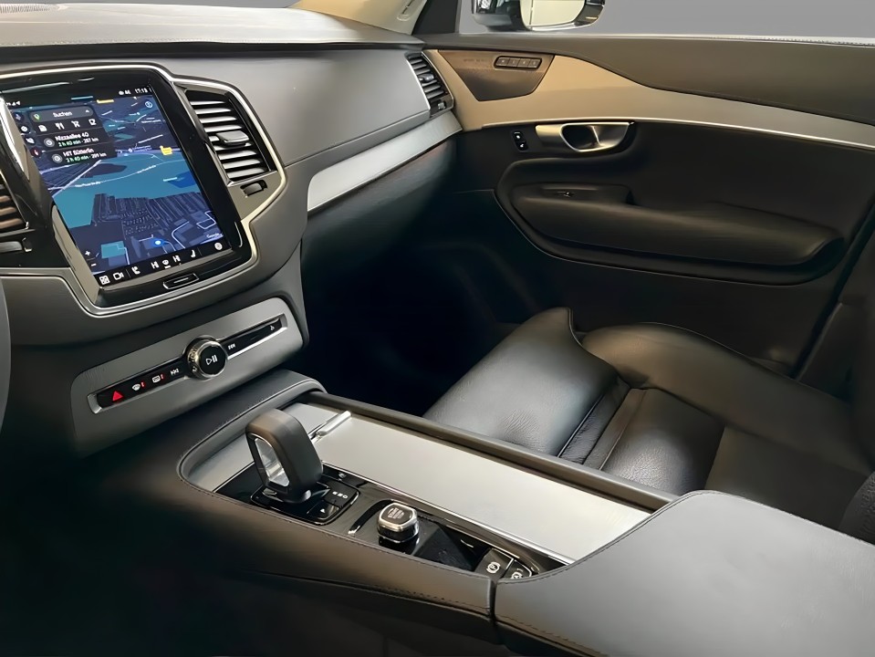 Volvo XC 90 B5 AWD Ultimate Dark - foto 21