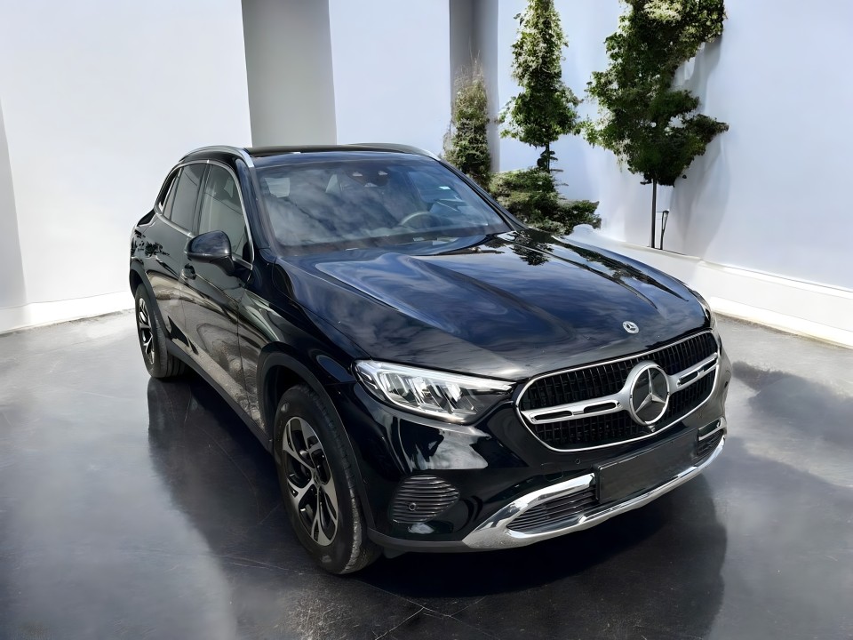 Mercedes-Benz GLC 300e 4MATIC