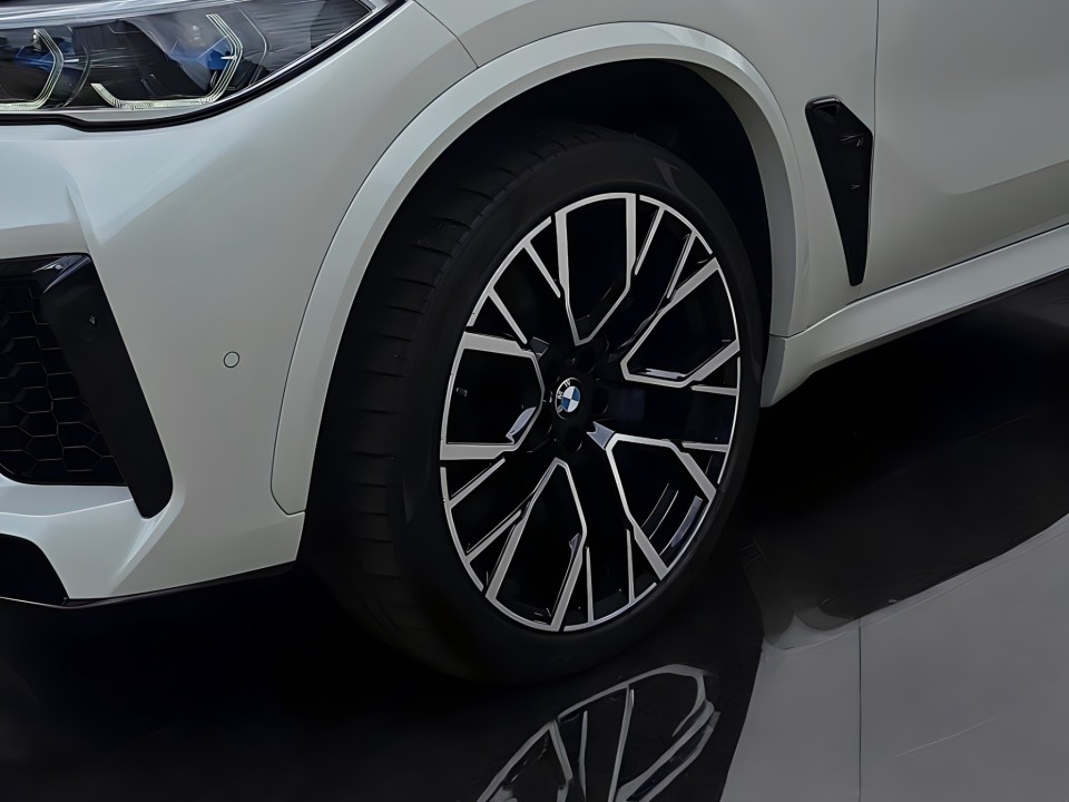 BMW X5 M Competiton - foto 13