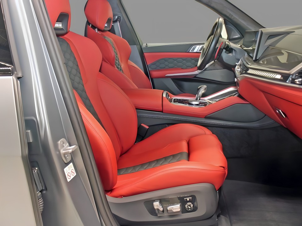 BMW X5 M Competition - foto 7