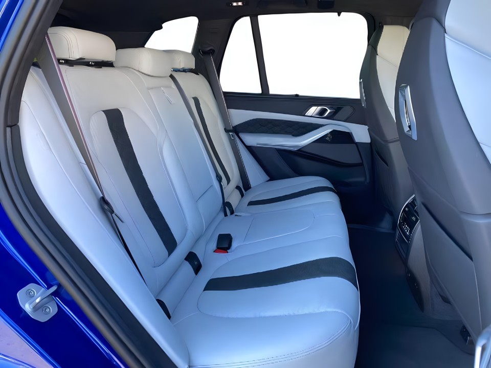 BMW X5 M Competition - foto 9