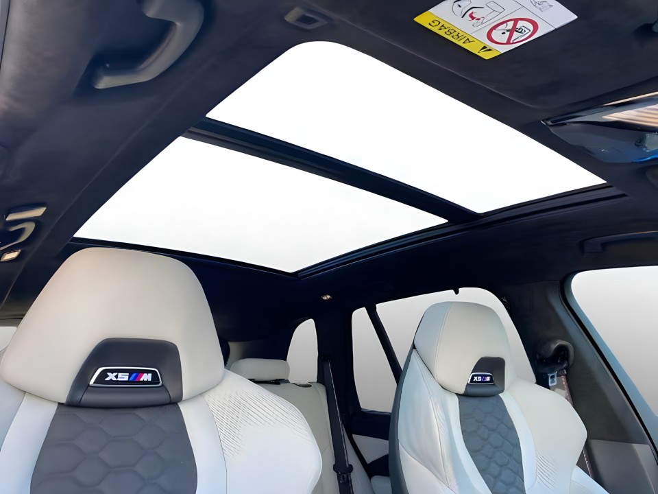 BMW X5 M Competition - foto 11