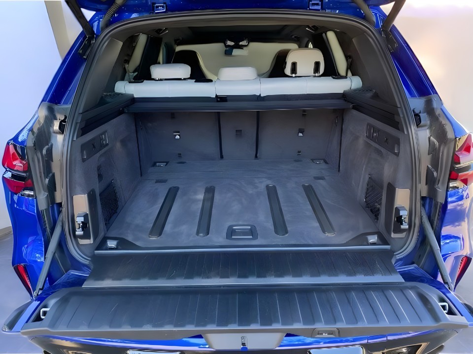 BMW X5 M Competition - foto 13