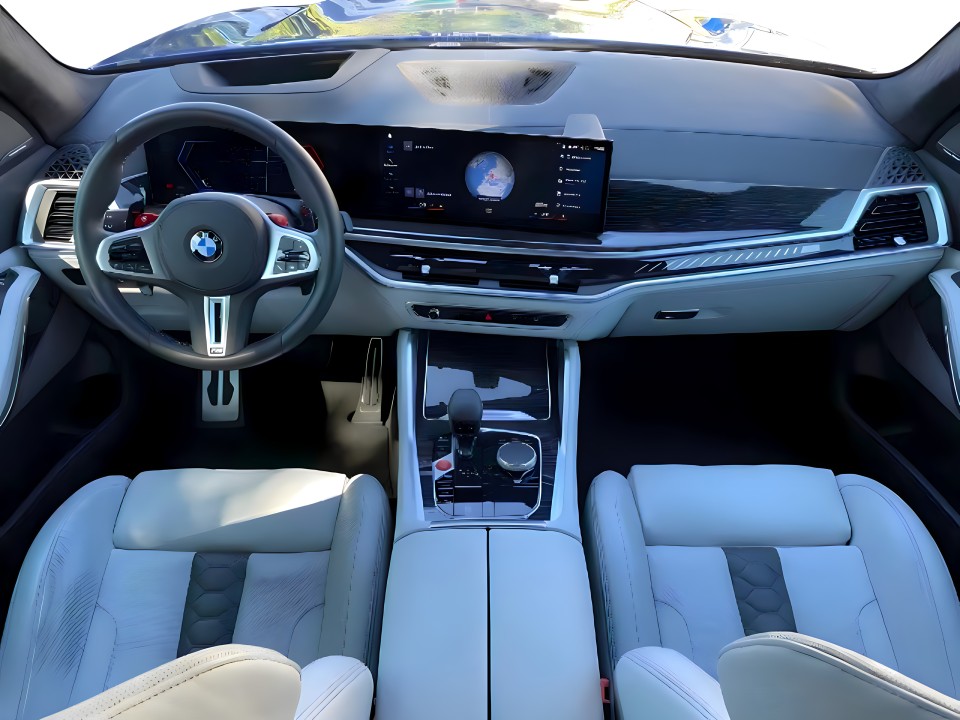 BMW X5 M Competition - foto 6