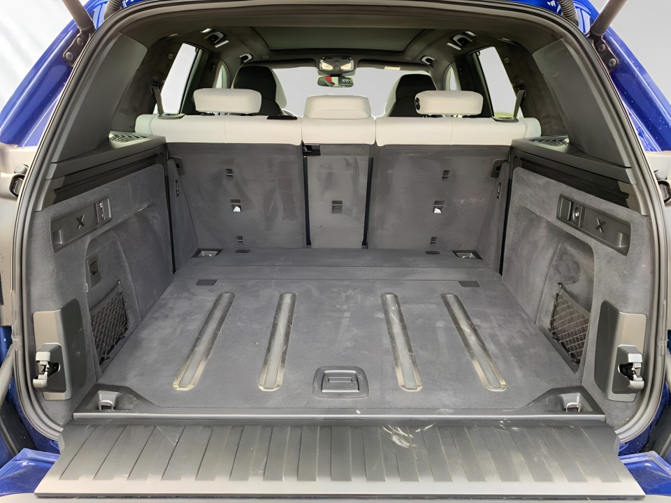 BMW X5 M Competition - foto 14