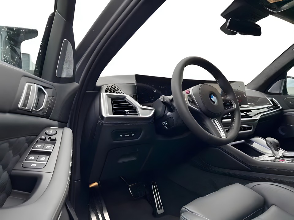 BMW X5 M Competition - foto 9