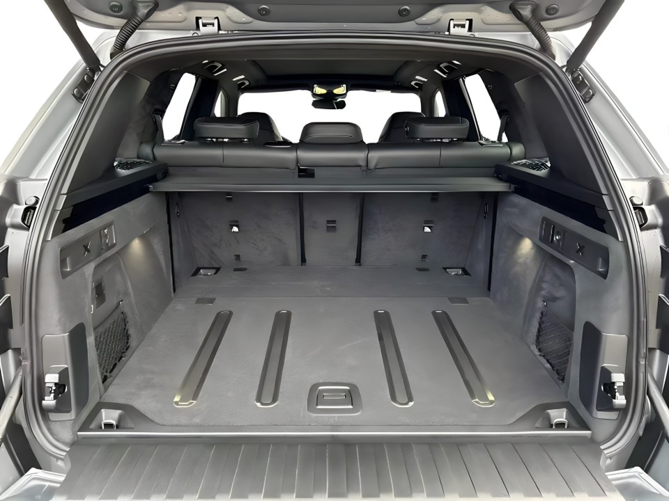 BMW X5 M Competition - foto 14