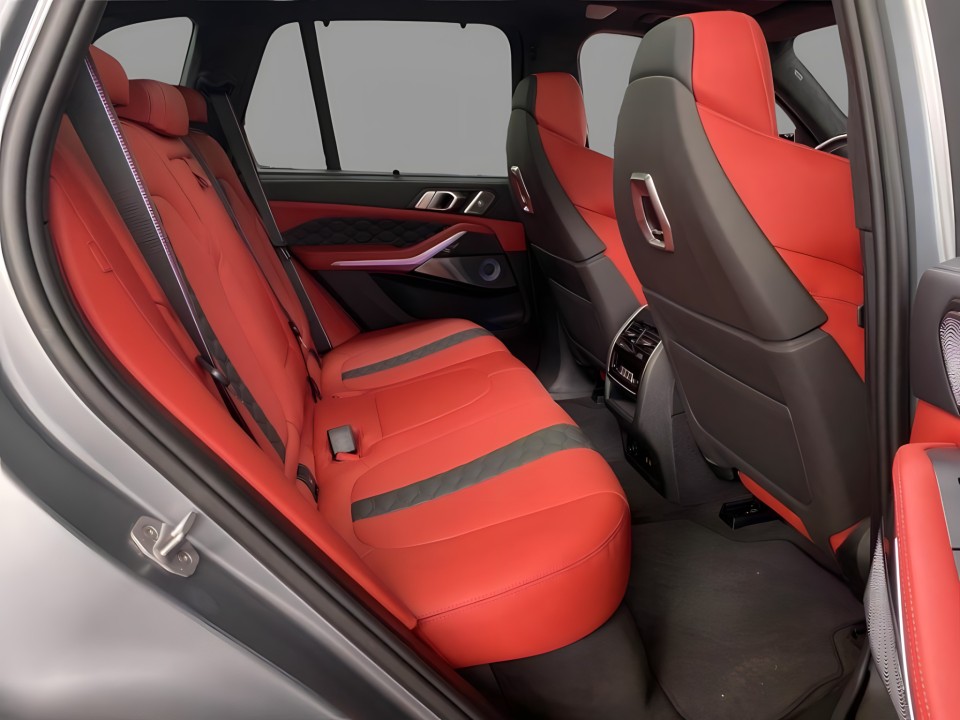 BMW X5 M Competition - foto 7