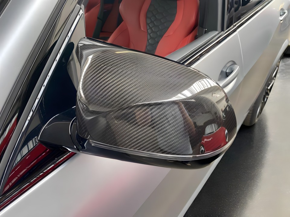 BMW X5 M Competition - foto 14