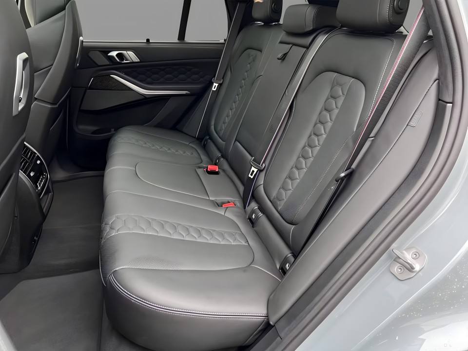 BMW X5 M Competition - foto 9