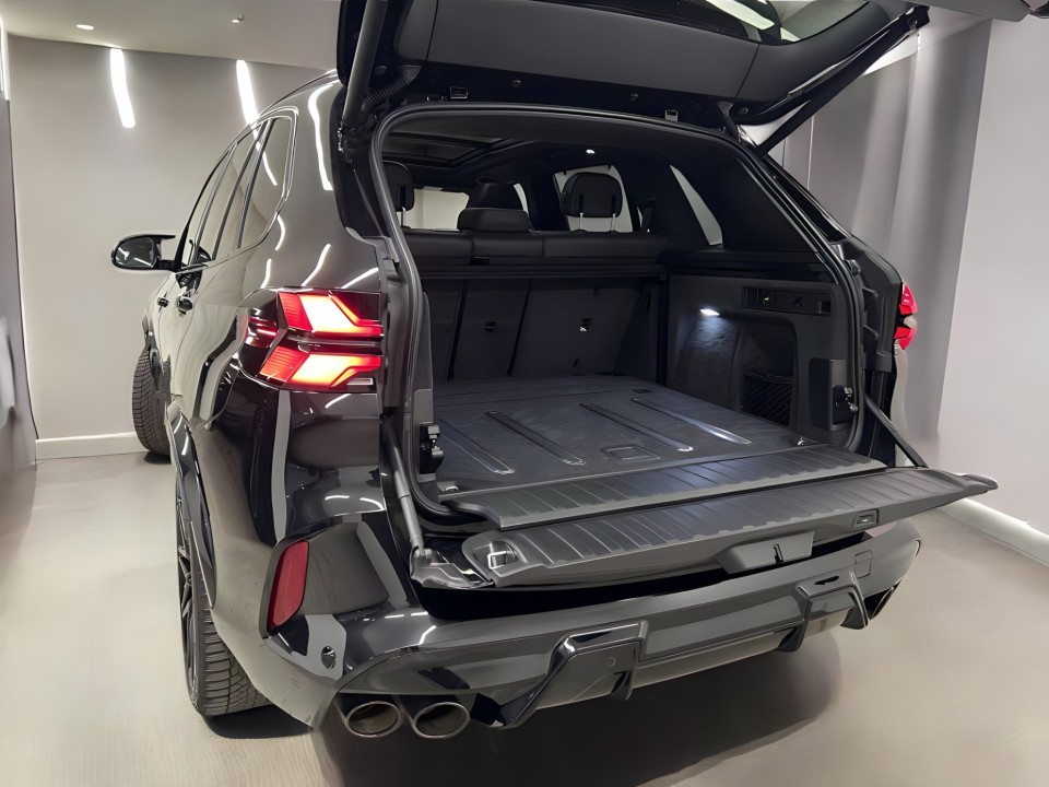 BMW X5 M Competition - foto 7