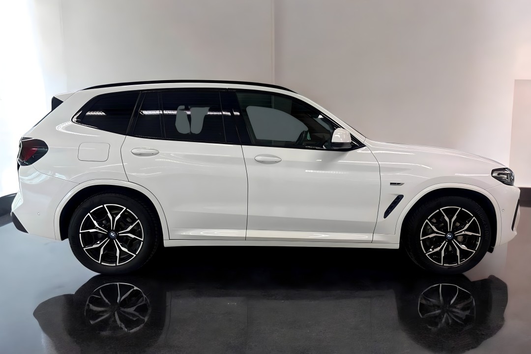 BMW X3 xDrive30e M-Sport (2)