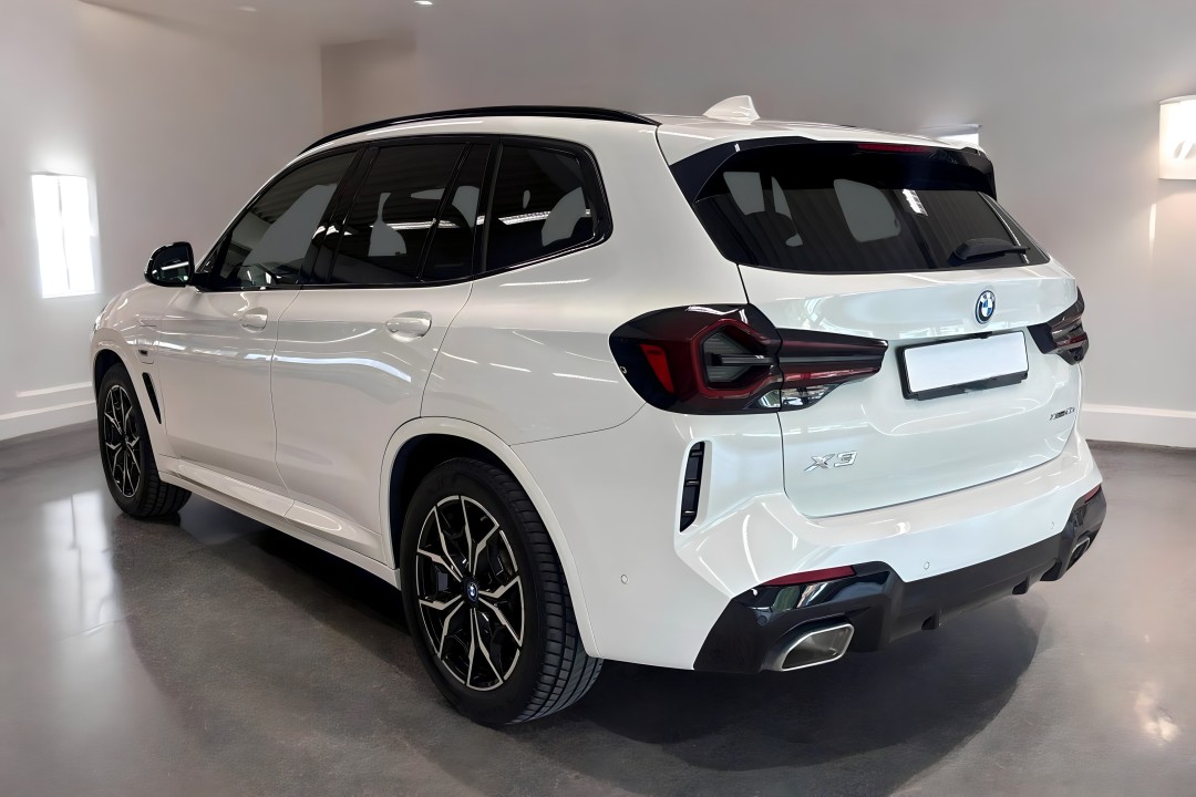 BMW X3 xDrive30e M-Sport (5)