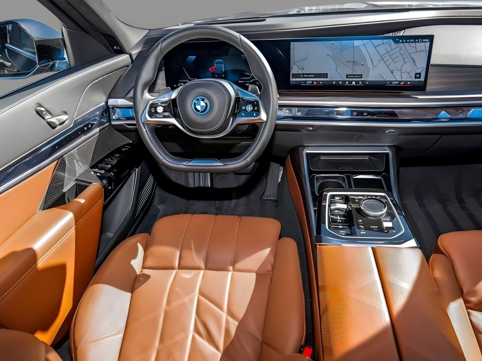 BMW Seria 7 750e xDrive (3)