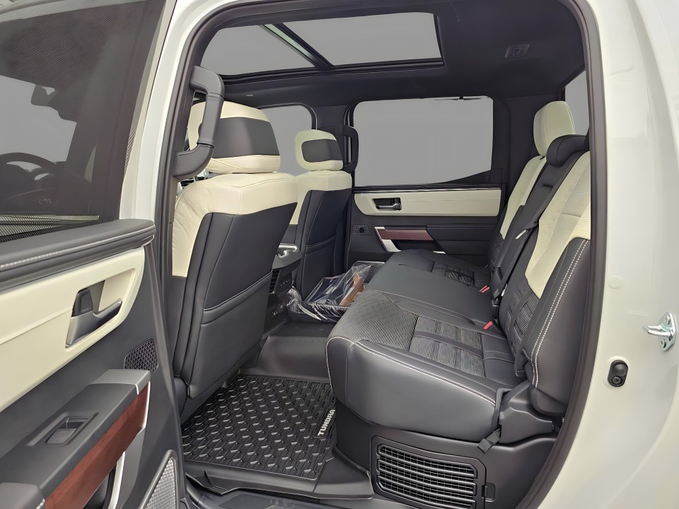 Toyota Tundra Capestone T1 - foto 10