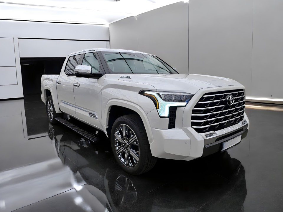 Toyota Tundra Capestone T1