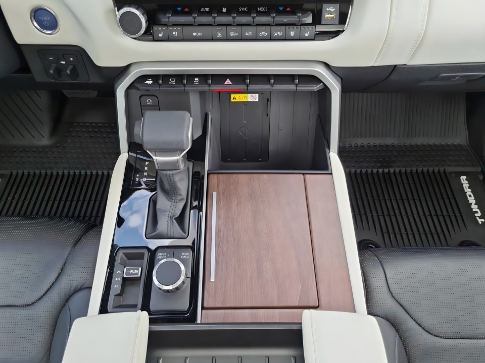 Toyota Tundra Capstone - foto 14