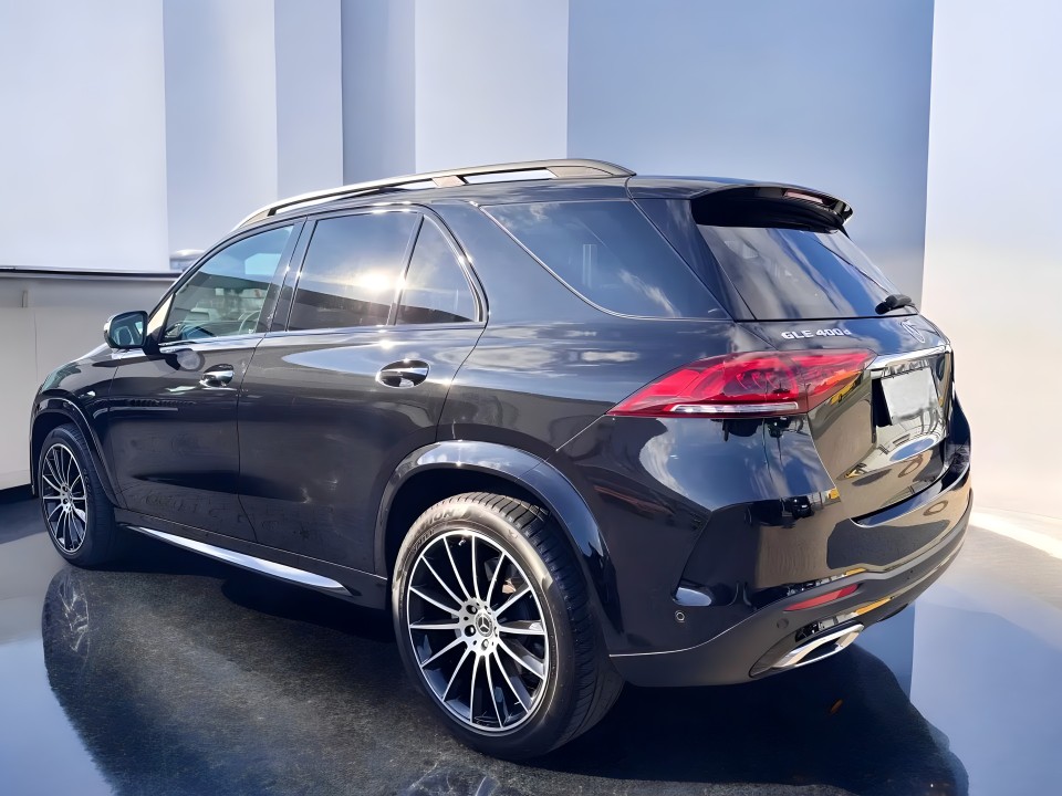 Mercedes-Benz GLE 400d 4MATIC AMG Line (5)