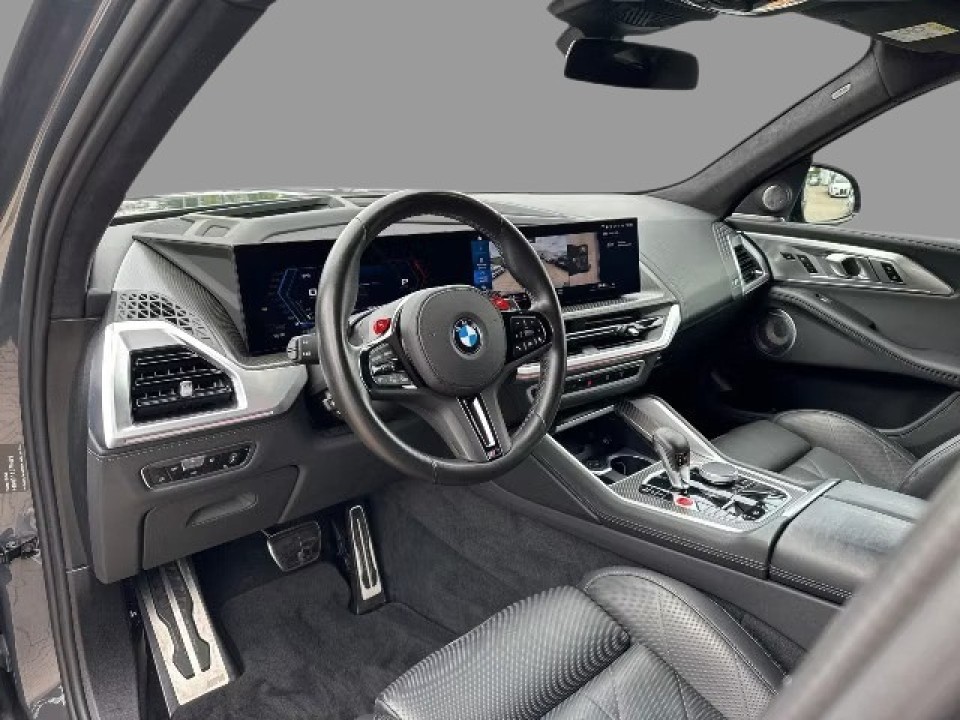 BMW XM (3)