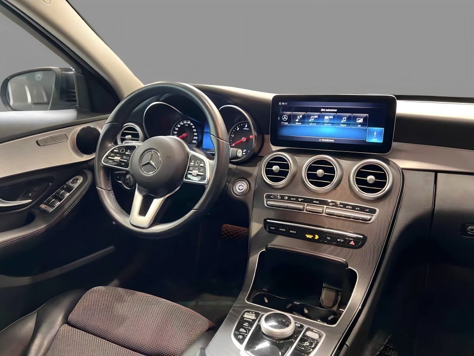 Mercedes-Benz C 180d (3)