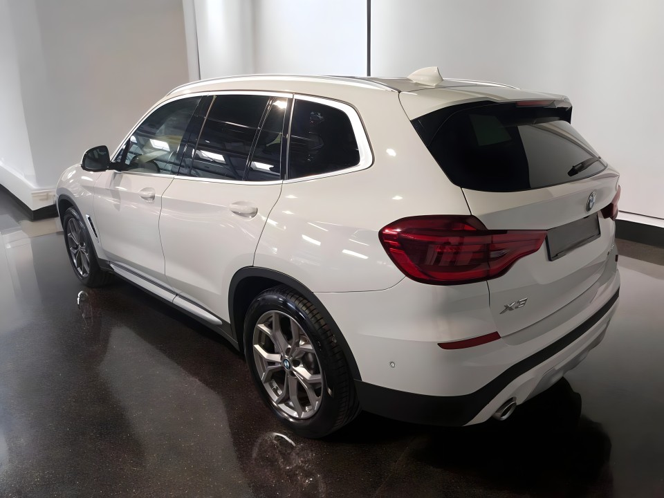 BMW X3 xDrive20i (4)
