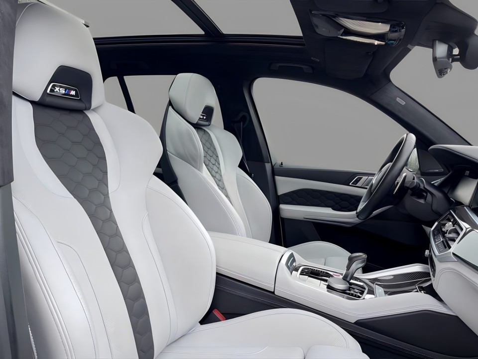 BMW X5 M Competition - foto 8