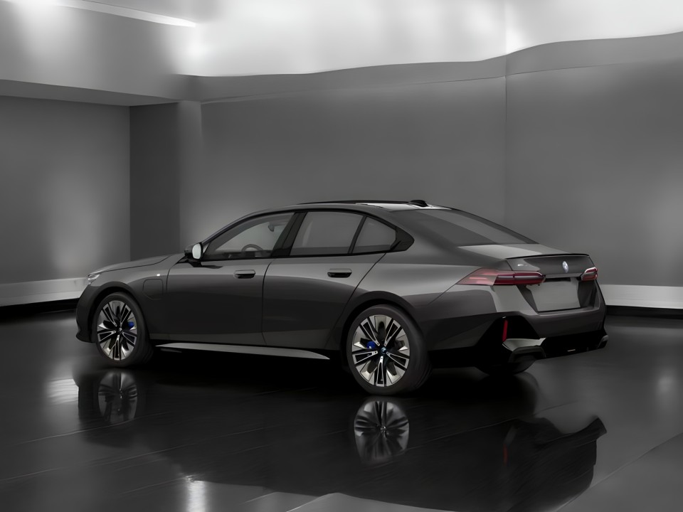 BMW Seria 5 550e xDrive M-Sport - foto 6